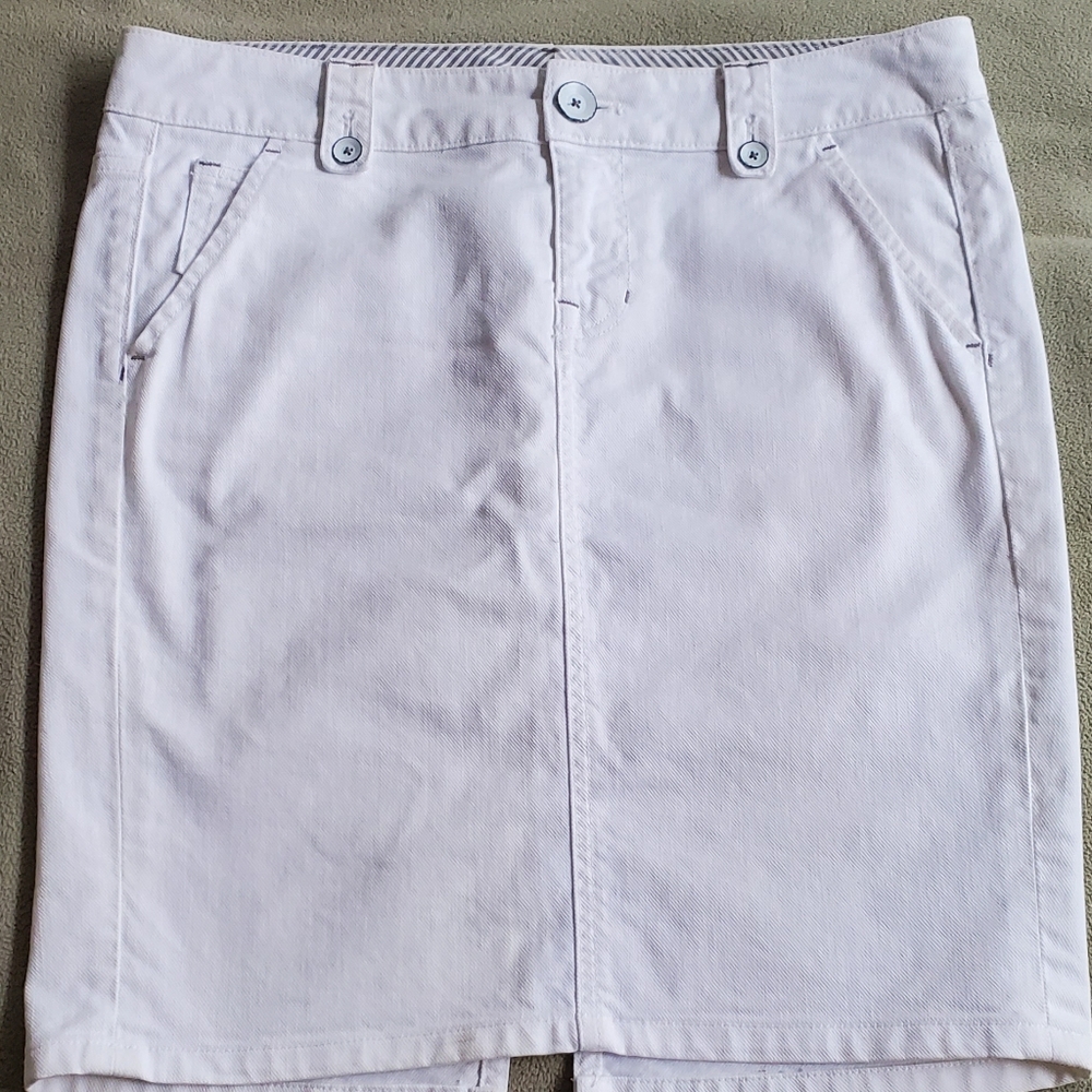 Gap white denim skirt